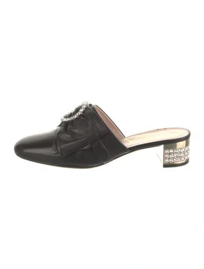 Pre-owned Gucci Leather Bow Accents Mules In Black
