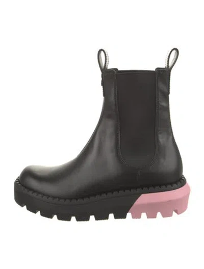 Pre-owned Gucci Leather Chelsea Boots In Black