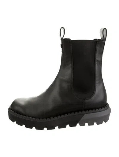 Pre-owned Gucci Leather Chelsea Boots In Black