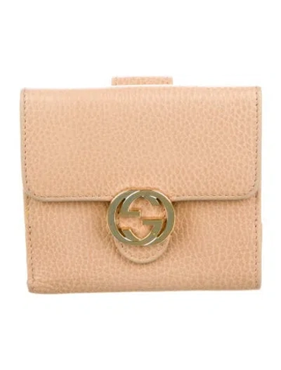 Pre-owned Gucci Leather Compact Wallet In Neutral