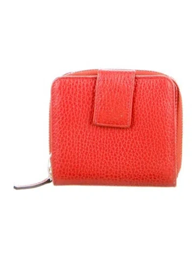 Pre-owned Gucci Leather Compact Wallet In Red