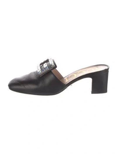 Pre-owned Gucci Leather Crystal Embellishments Mules In Black