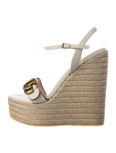 Pre-owned Gucci Leather Espadrilles In Neutral