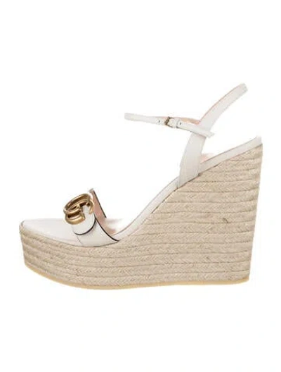 Pre-owned Gucci Leather Espadrilles In Neutral