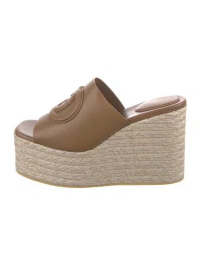 Pre-owned Gucci Leather Espadrilles In Neutral