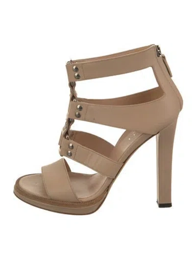 Pre-owned Gucci Leather Gladiator Sandals In Neutral