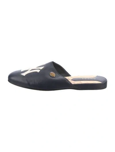 Pre-owned Gucci Leather Graphic Print Slippers In Blue