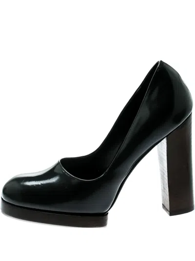 Pre-owned Gucci Leather Heeled Pumps In Black