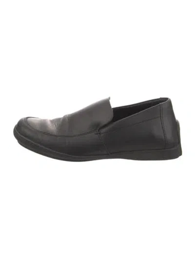 Pre-owned Gucci Leather Loafers In Black