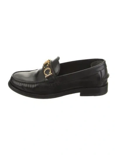 Pre-owned Gucci Leather Loafers In Black