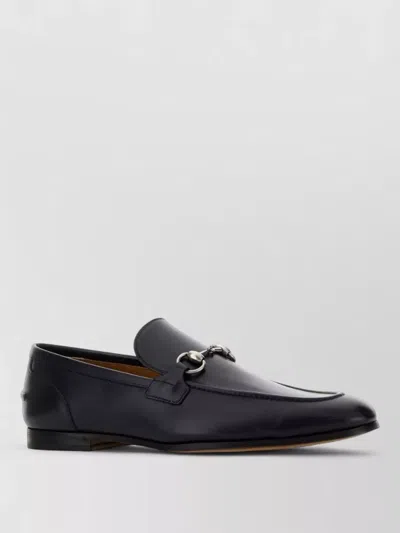 Gucci Leather Loafers Featuring Metal Buckle Detail In Black