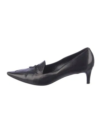 Pre-owned Gucci Leather Pumps In Black