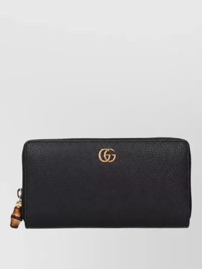 Gucci Leather Purse In Black