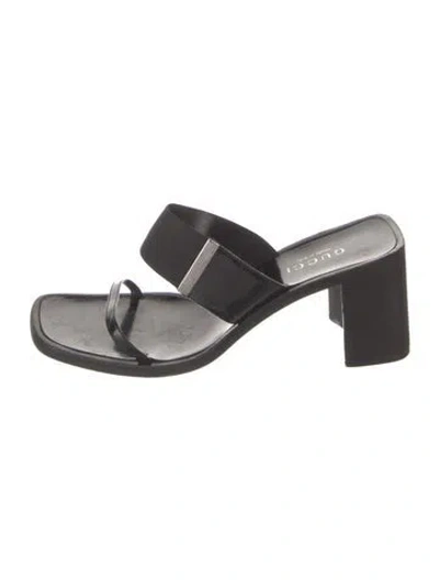 Pre-owned Gucci Leather Slides In Black