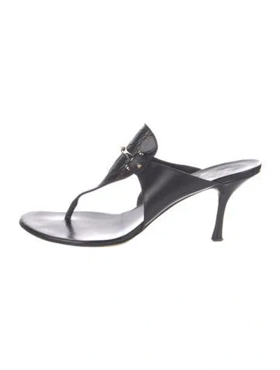 Pre-owned Gucci Leather Slides In Black