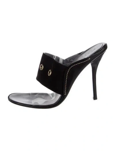 Pre-owned Gucci Leather Slides In Black