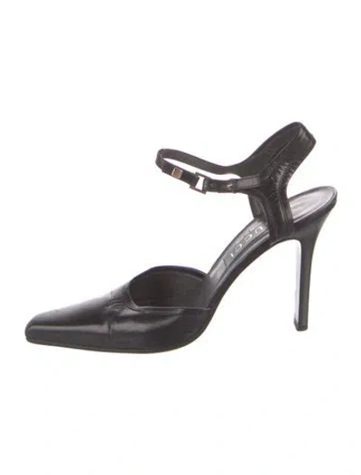 Pre-owned Gucci Leather Slingback Pumps In Black