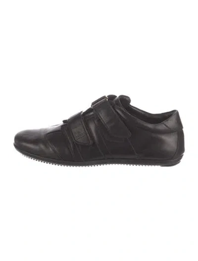 Pre-owned Gucci Leather Sneakers In Black