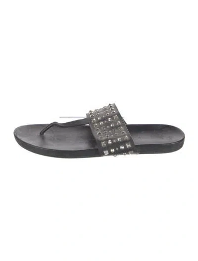 Pre-owned Gucci Leather Studded Accents Flip Flops In Black