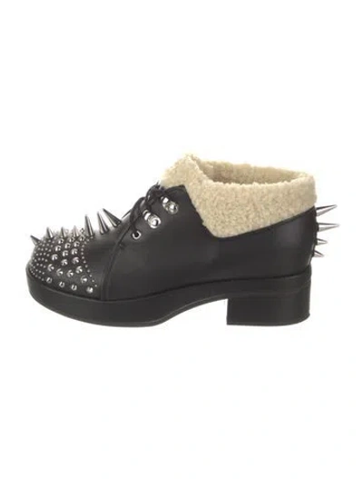 Pre-owned Gucci Leather Studded Accents Lace-up Boots In Black