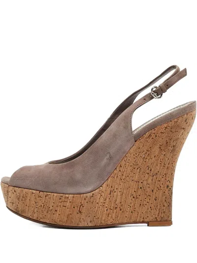 Pre-owned Gucci Leather Wedge Sandals