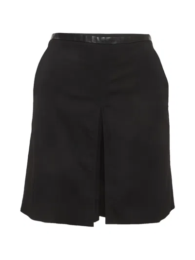 Pre-owned Gucci Leather-trim Pleated Shorts In Black