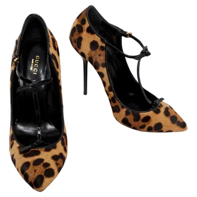 Pre-owned Gucci Leopard Print Calf Hair Beverly Pumps In Black