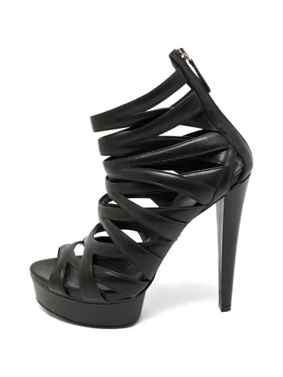 Pre-owned Gucci Lifford Leather Platform Shoes In Black