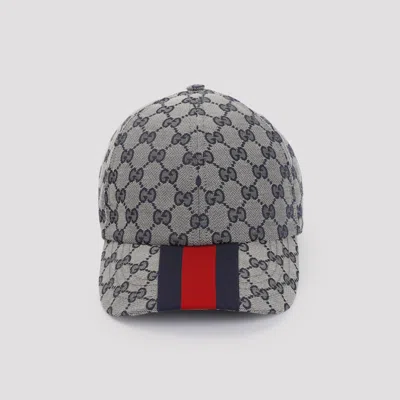 Gucci Logo Baseball Cap In Gray