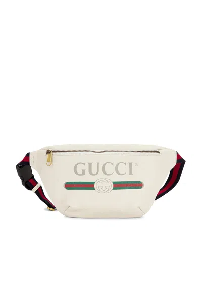 Pre-owned Gucci Logo Belt Bag In White