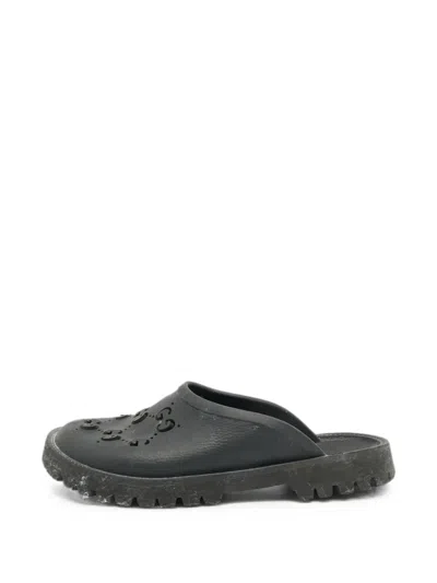 Pre-owned Gucci Logo Cut-out Flat Mules In Black