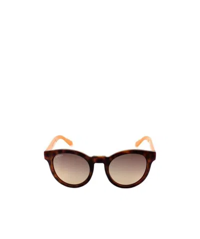 Gucci Logo Details Sunglasses In Brown