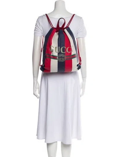 Pre-owned Gucci Logo Drawstring Canvas Backpack In Red