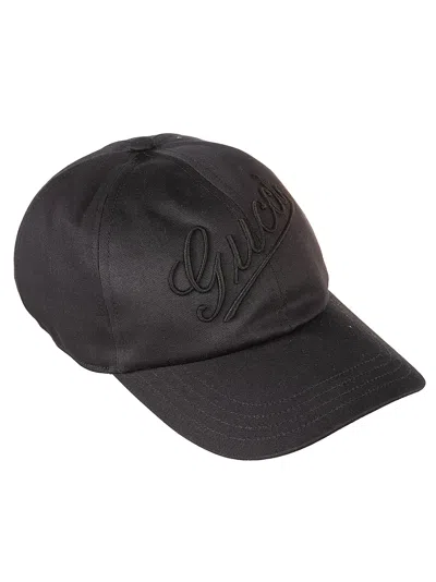 GUCCI LOGO EMBROIDERED BASEBALL CAP