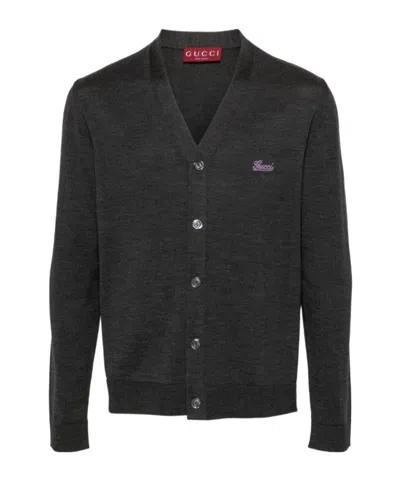 GUCCI GUCCI LOGO EMBROIDERED BUTTON-UP CARDIGAN