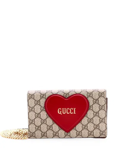 Pre-owned Gucci Logo Heart Chain Wallet Gg Coated Canvas Crossbody Bag In Brown