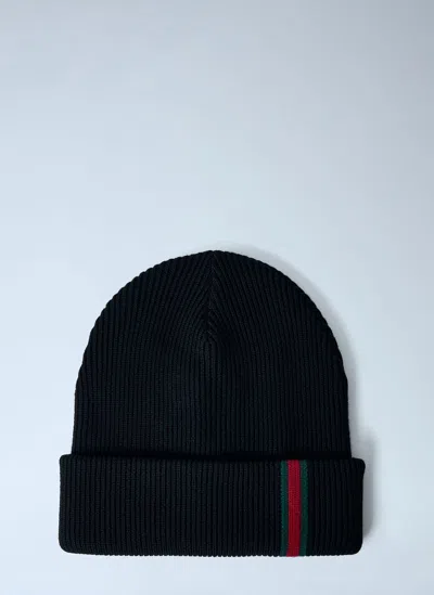 Gucci Logo Motif Beanie Hat In Black