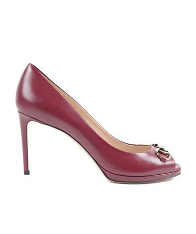 Gucci Logo Open-toed Heels In Red
