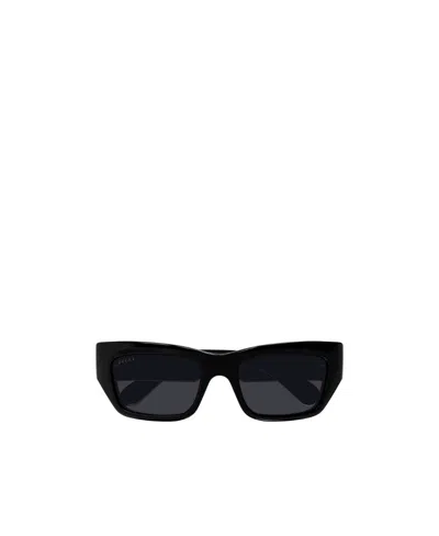 Gucci Logo-plaque Arm Sunglasses In Black
