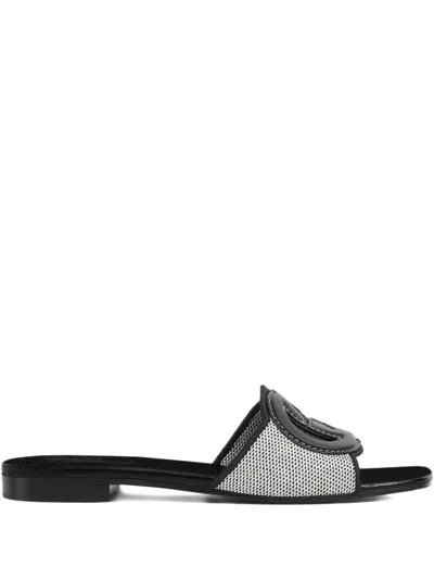 GUCCI LOGO-PLAQUE FLAT SANDALS
