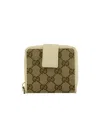 Gucci Logo Printed Wallet In Neutral