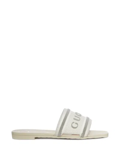 Gucci Logo Sandals In Gray