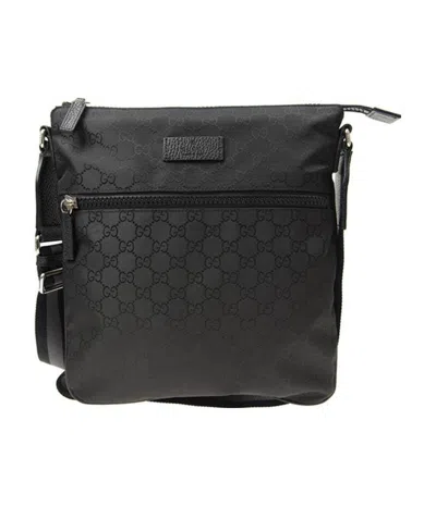 Gucci Logo Shoulder Bag In Black