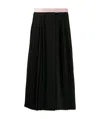 Gucci Logo Waistband Pleated Skirt In Black