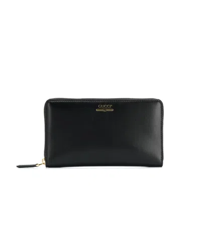 Gucci Logo Wallet In Black