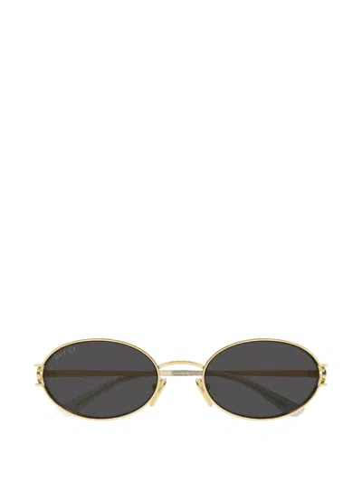 Gucci Logo-detail Oval-frame Sunglasses In Gold