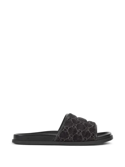 Gucci Gg Denim Slides Open Toe Design In Black