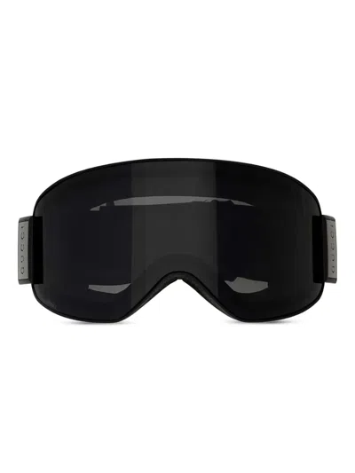 Gucci Logo-plaque Snow Mask In Black