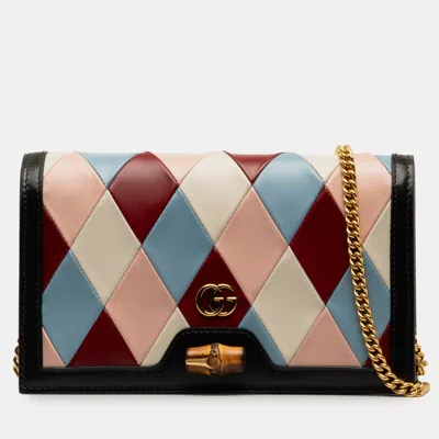 Pre-owned Gucci Lovelight Bamboo Wallet On Chain In Multicolor