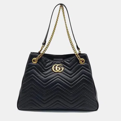 Pre-owned Gucci Marmont Matelasse Shoulder Bag In Black